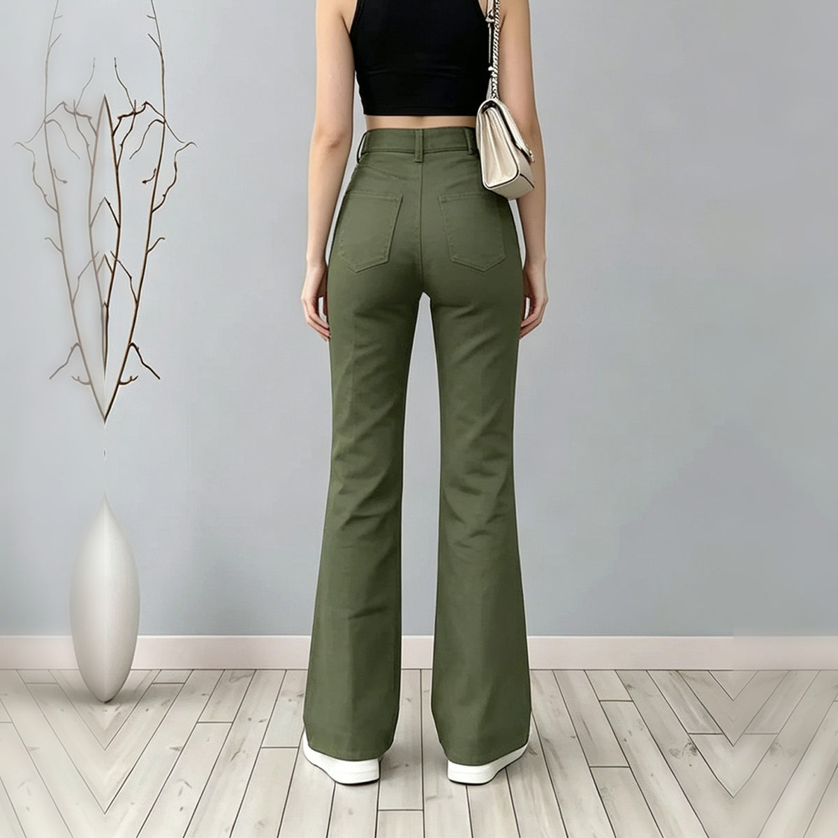 Jeans acampanados verde militar de tiro alto - image 3