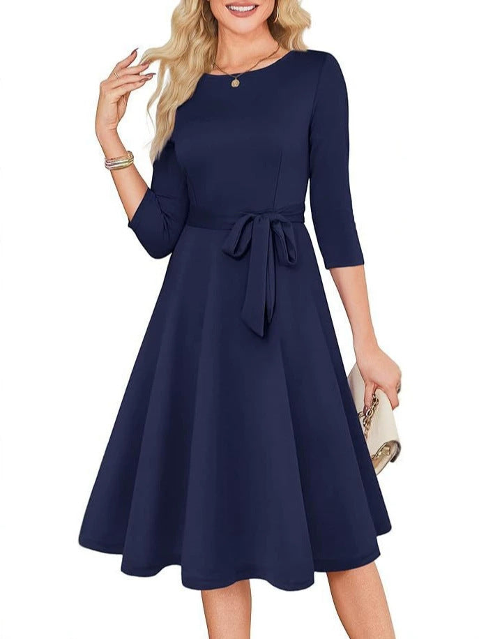 Elegant Round Neck Knit Dress - image 3