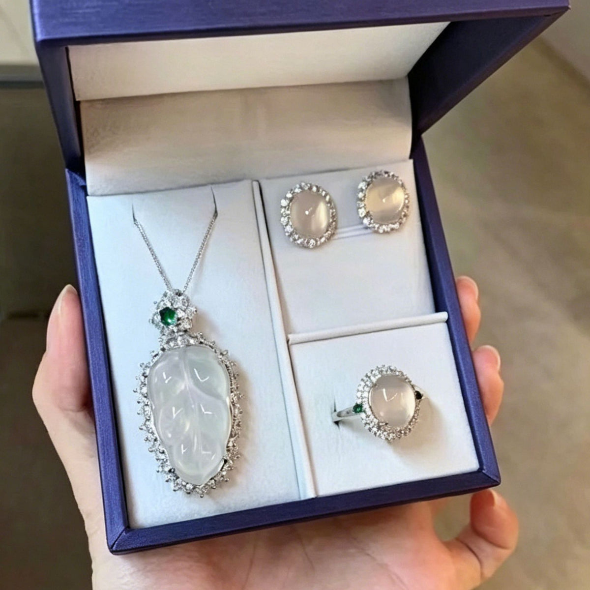 Silver Plated Green Chalcedony Teardrop Jewelry Set - image 6