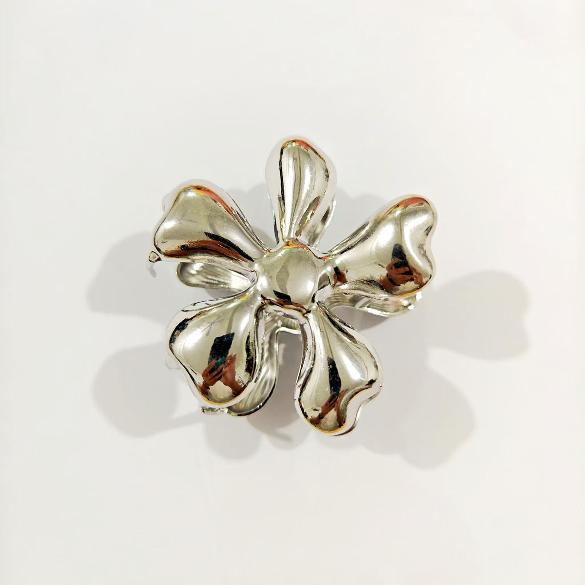 Gold & Silver Shell Claw Clip - image 5