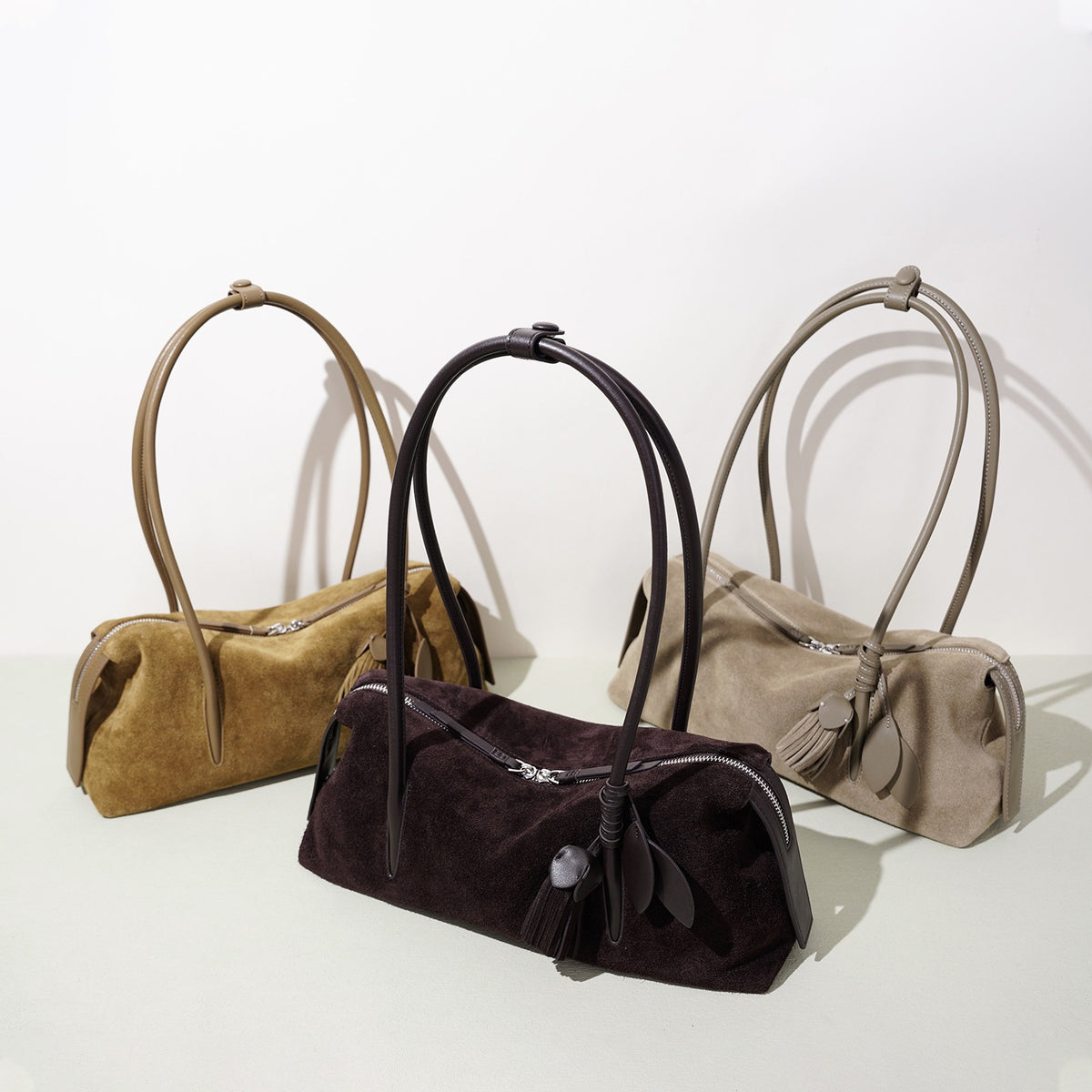Minimalist Winter Handbag - image 3