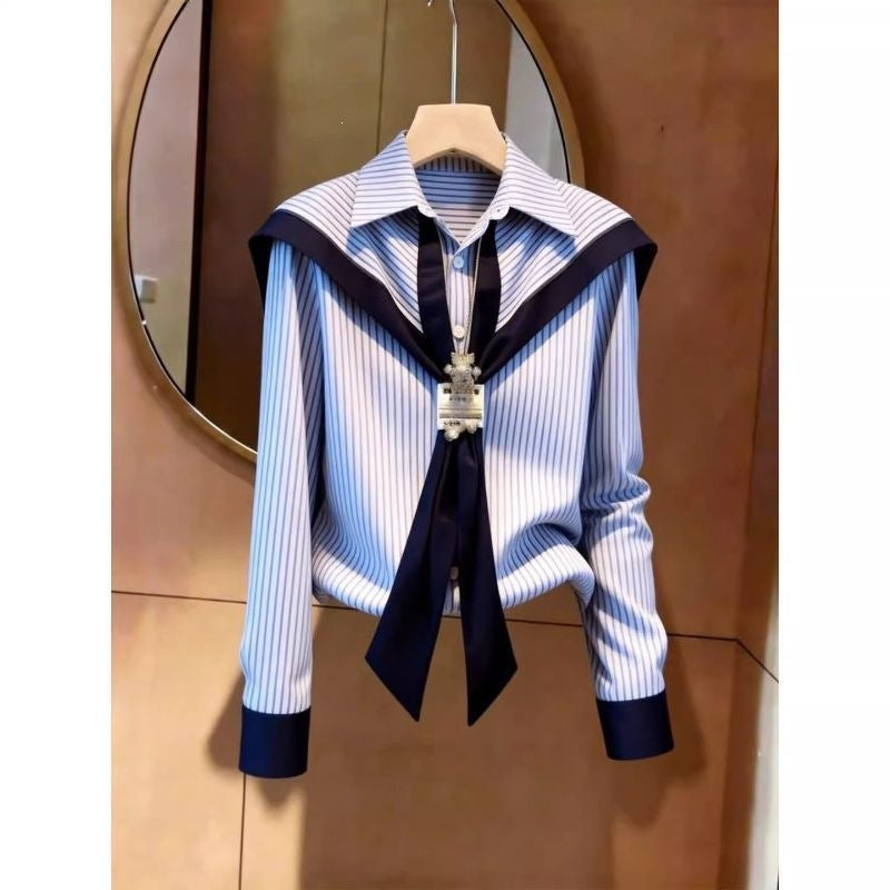 Women's Chic Striped Blouse - image 4