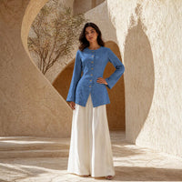 Elegant Button-Up Jacket - image 4