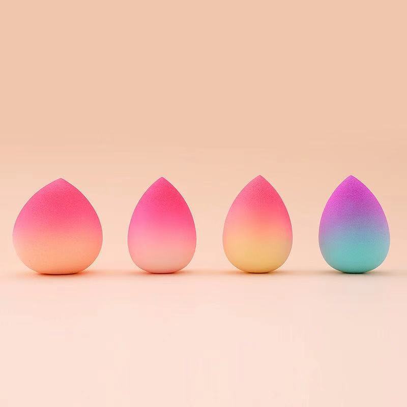 Soft Makeup Blending Sponge - image 9