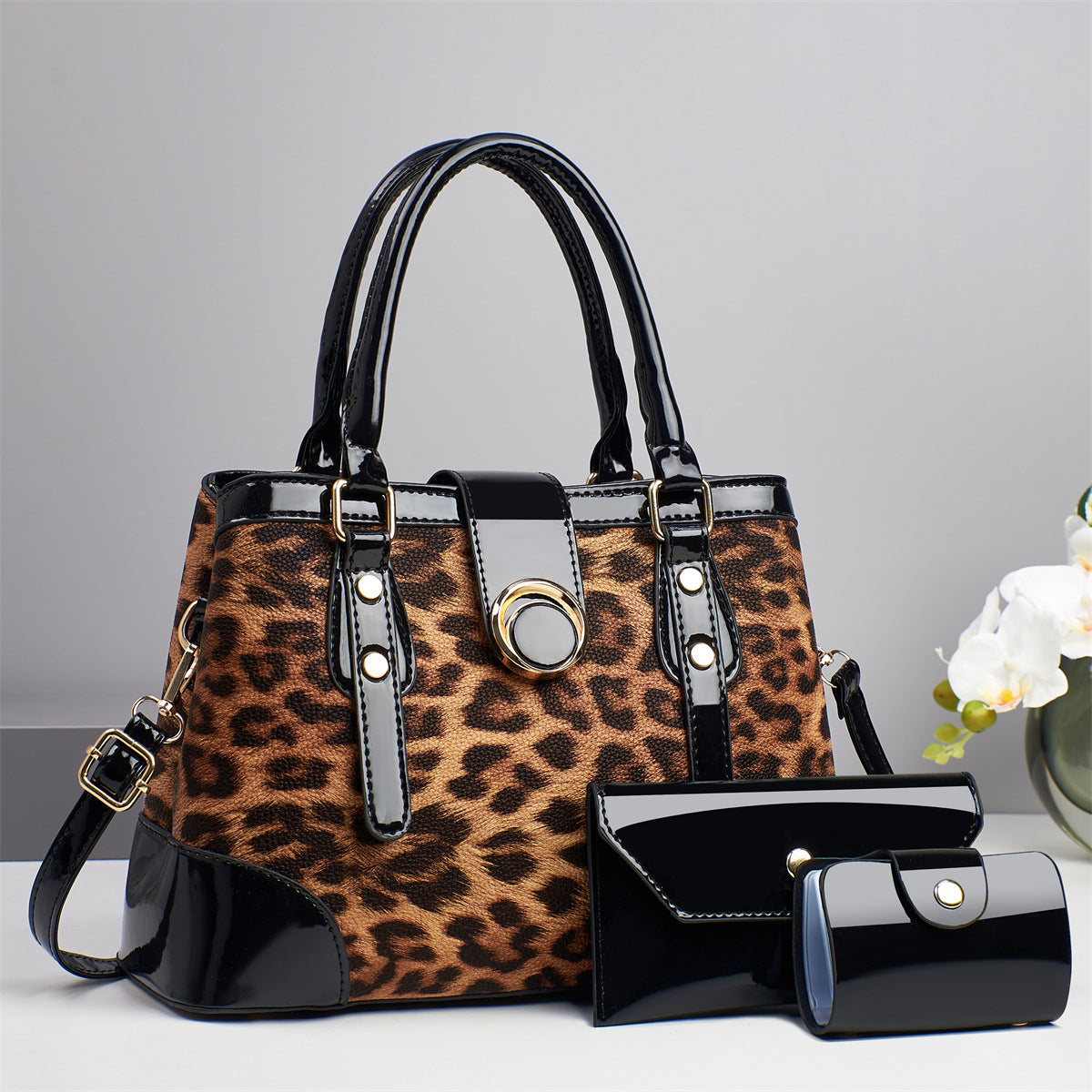 Large Capacity Shoulder Crossbody Handbag - image 6